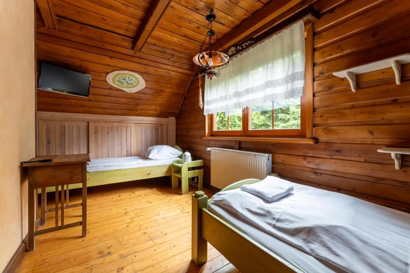 Chalet Domek Goralski Przyjazny Zwierzetom - Ogrodzony - Blisko Szlakow I Aquaparku - Z Prywatna Sauna, Ogrodem Karpacz
